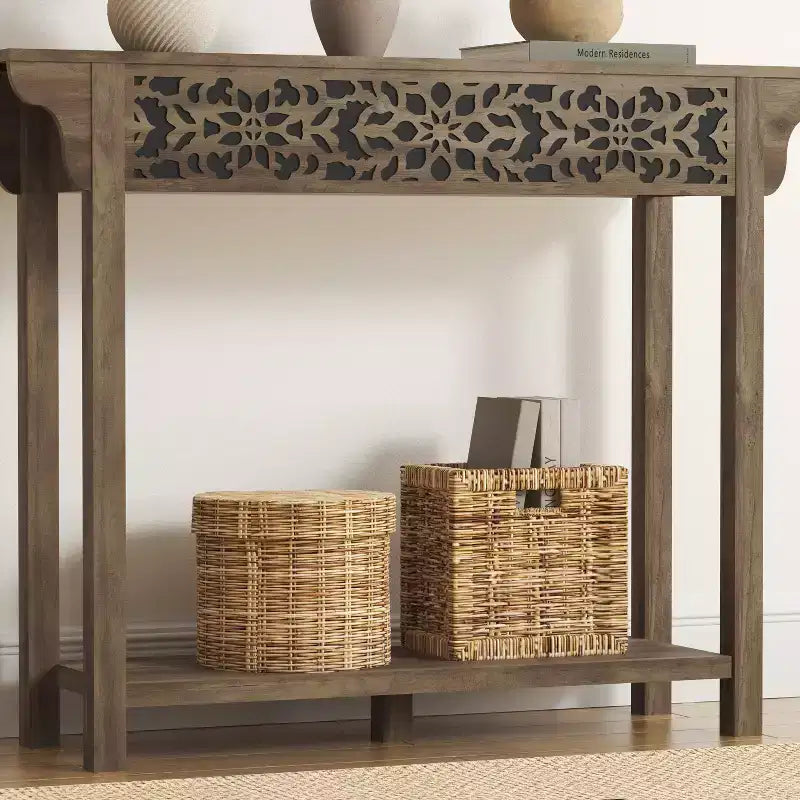 Consolle in legno intagliato con ripiano inferiore – Rovere Grigio polveroso / Rovere Nodi