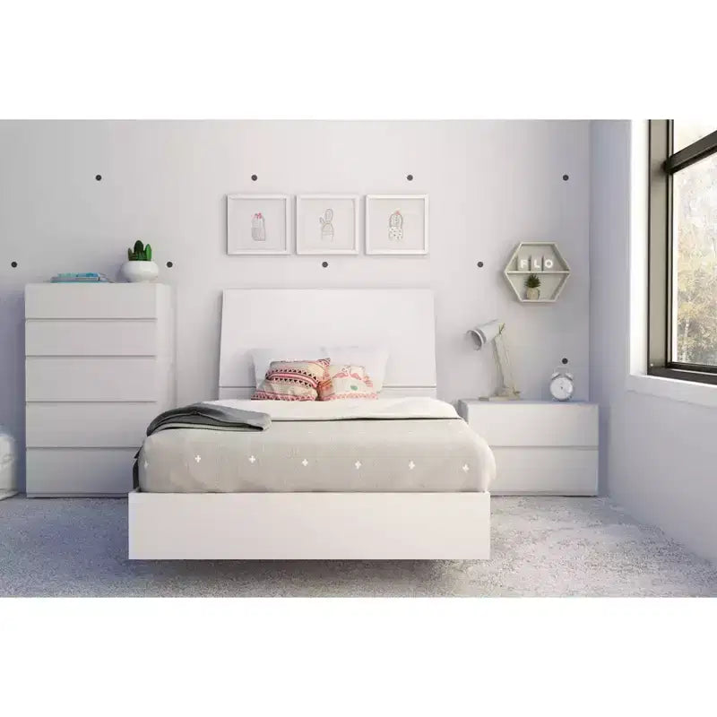 Comodino rettangolare bianco/nero con cassetto e anta a battente